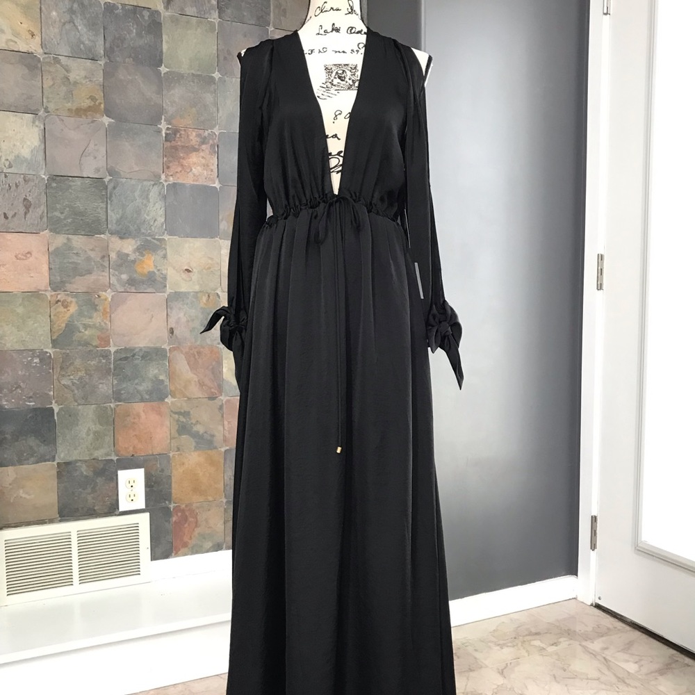 NWT Gorgeous, Silky Black Lulu’s Maxi Dress